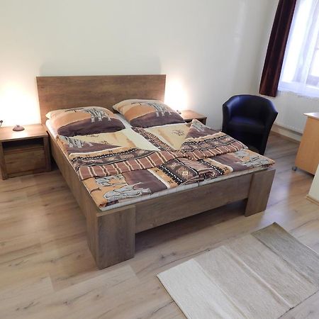Csillagvirag Apartman Apartment Mosonmagyarovar Bagian luar foto