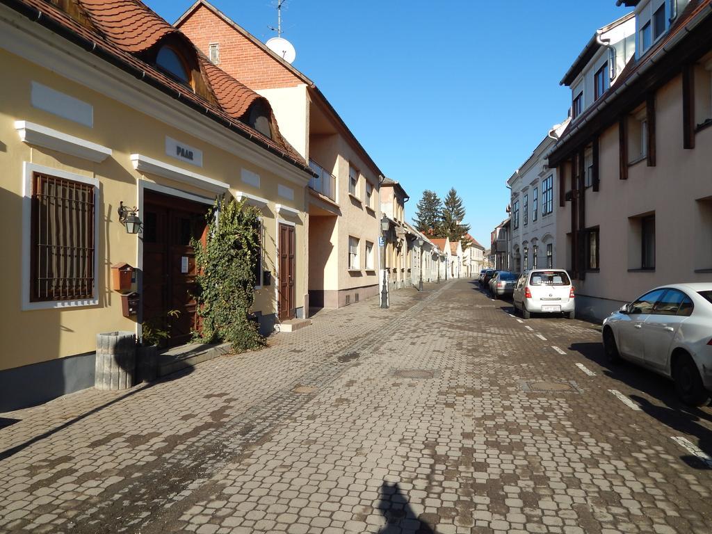 Csillagvirag Apartman Apartment Mosonmagyarovar Bagian luar foto
